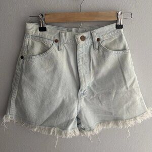 Vtg 1990s Wrangler Cut-Off Shorts Womens 5/6 Washed Light Blue Denim Frayed Hem